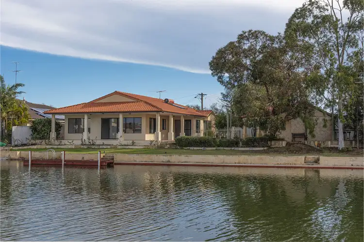 100 Moyup Way, South Yunderup WA 6208