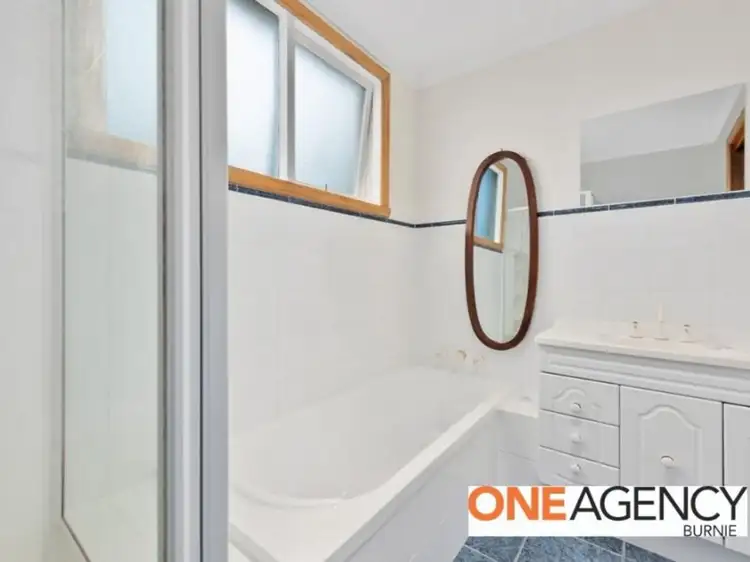 Fifth view of Homely house listing, 17 Futuna Avenue, Park Grove TAS 7320