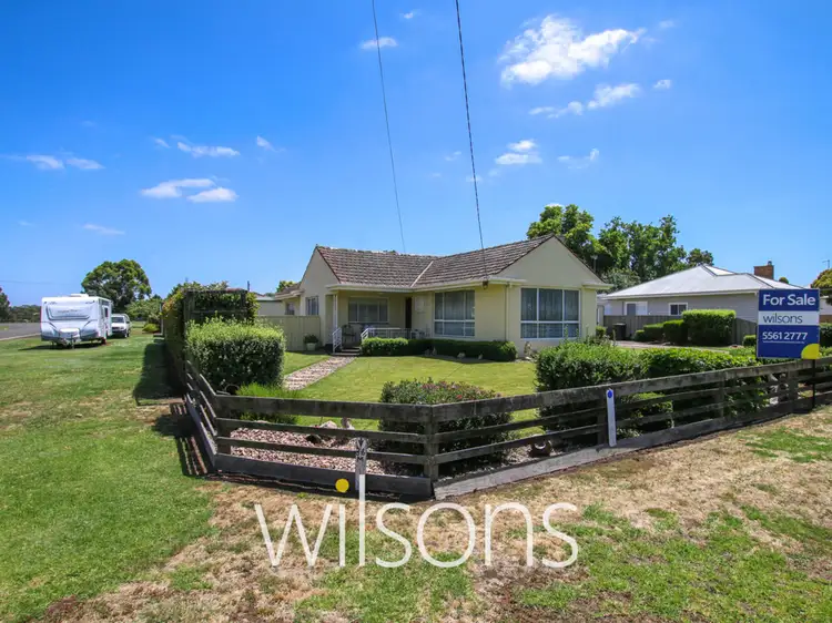 56 Shaw Street, Mortlake VIC 3272