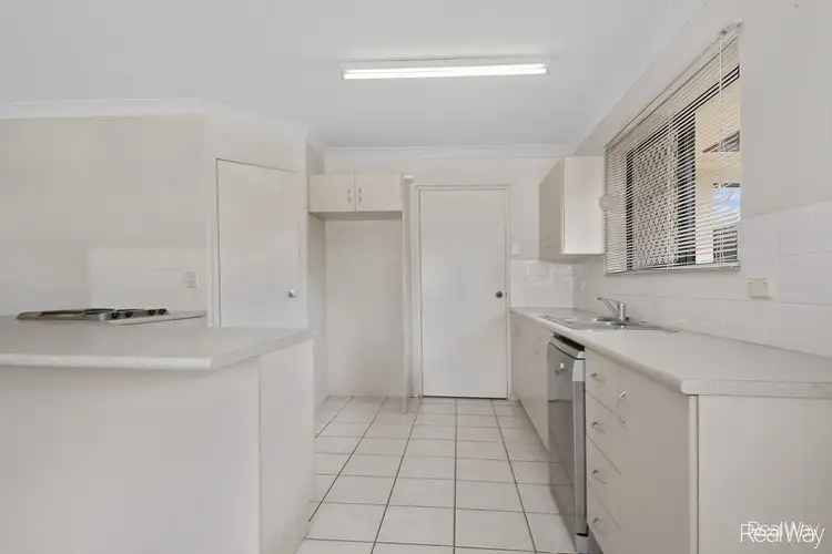 Second view of Homely house listing, 10 Turner Court, Parkhurst QLD 4702