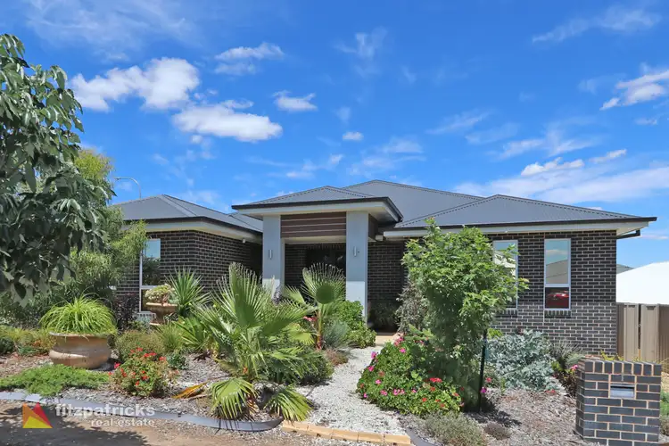 1 Darcy Drive, Boorooma NSW 2650