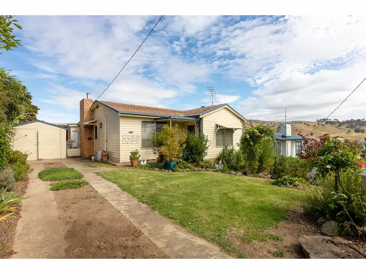 49 Jillico Avenue, Tallangatta VIC 3700