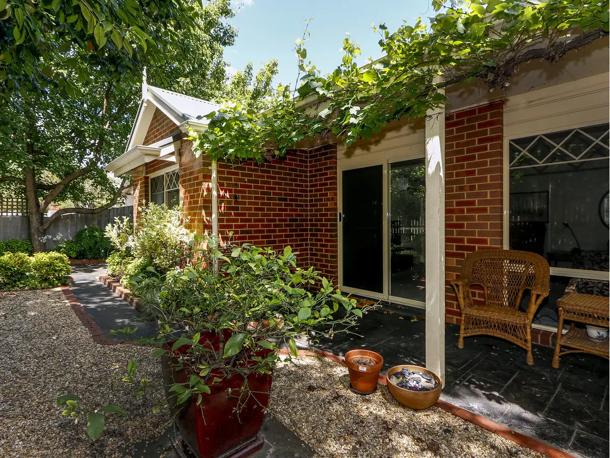 Main view of Homely townhouse listing, 1/146 Macalister Street, Sale VIC 3850