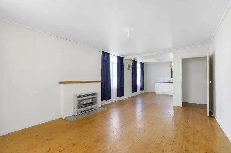 Second view of Homely house listing, 4 Macarthur Street, Sale VIC 3850