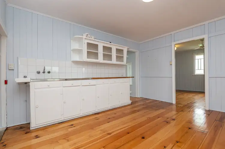 10 May Street, Walkervale QLD 4670