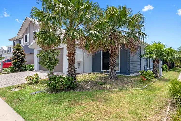 18 Magnetic Lane, Meridan Plains QLD 4551