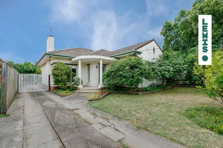 53 Balmoral Avenue, Pascoe Vale South VIC 3044