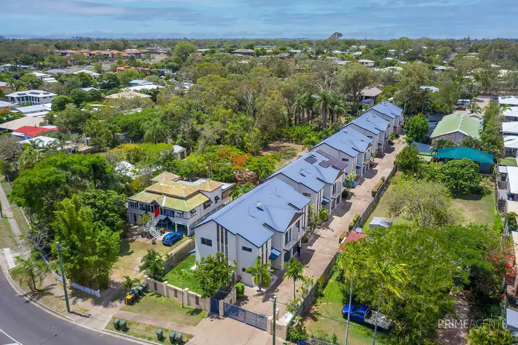 1/243 Torquay Tce, Torquay QLD 4655