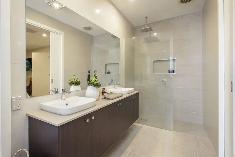 Fourth view of Homely house listing, 16 Coverdale Drive, Wodonga VIC 3690