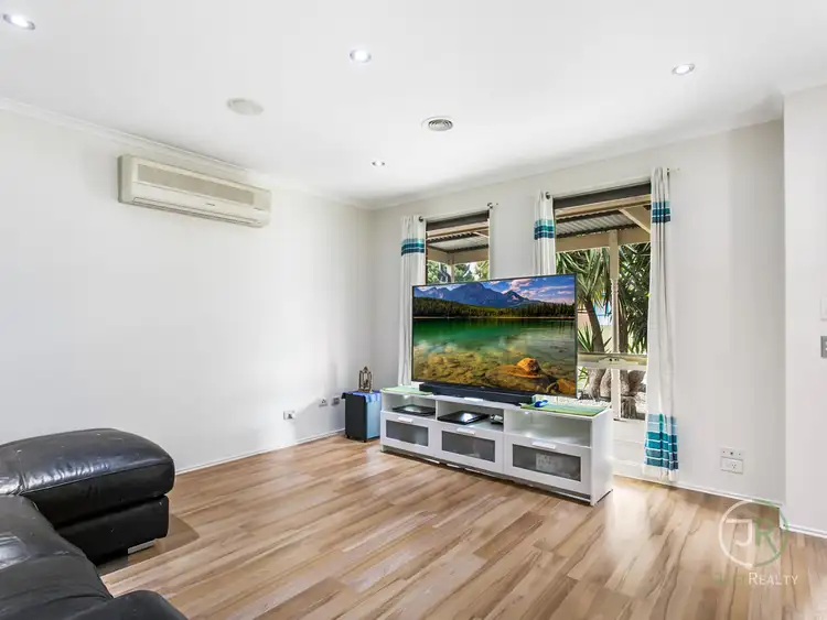 Fourth view of Homely house listing, 6 Meredith Crescent, Hampton Park VIC 3976