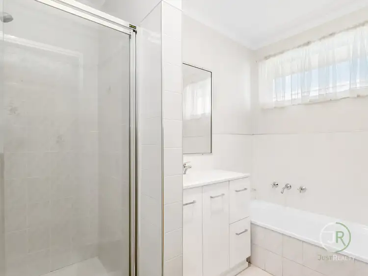 Sixth view of Homely house listing, 6 Meredith Crescent, Hampton Park VIC 3976