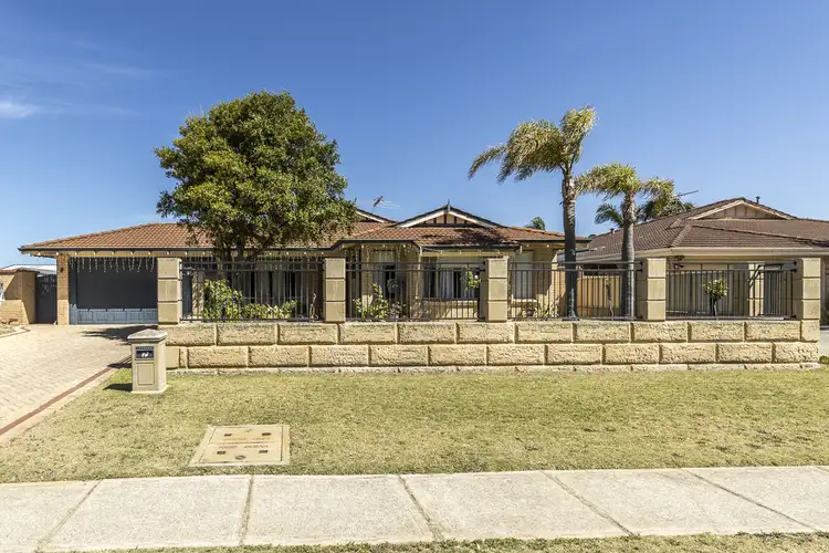 22 Fairway Circle, Connolly WA 6027