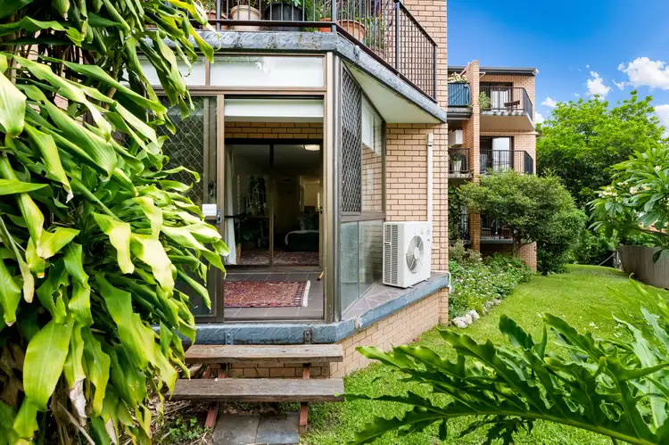 Second view of Homely apartment listing, 5/119 Moray Street, New Farm QLD 4005