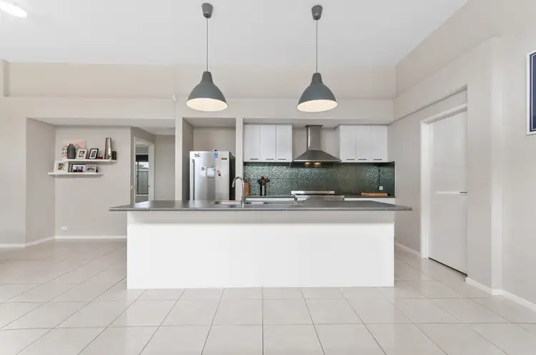 Fifth view of Homely house listing, 1B Rachel Court, Sale VIC 3850