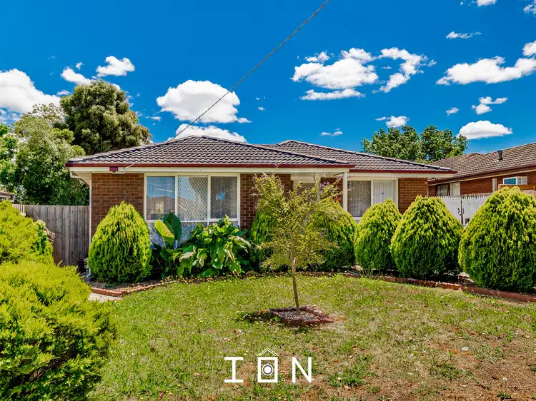 7 Valma Avenue, Cranbourne VIC 3977