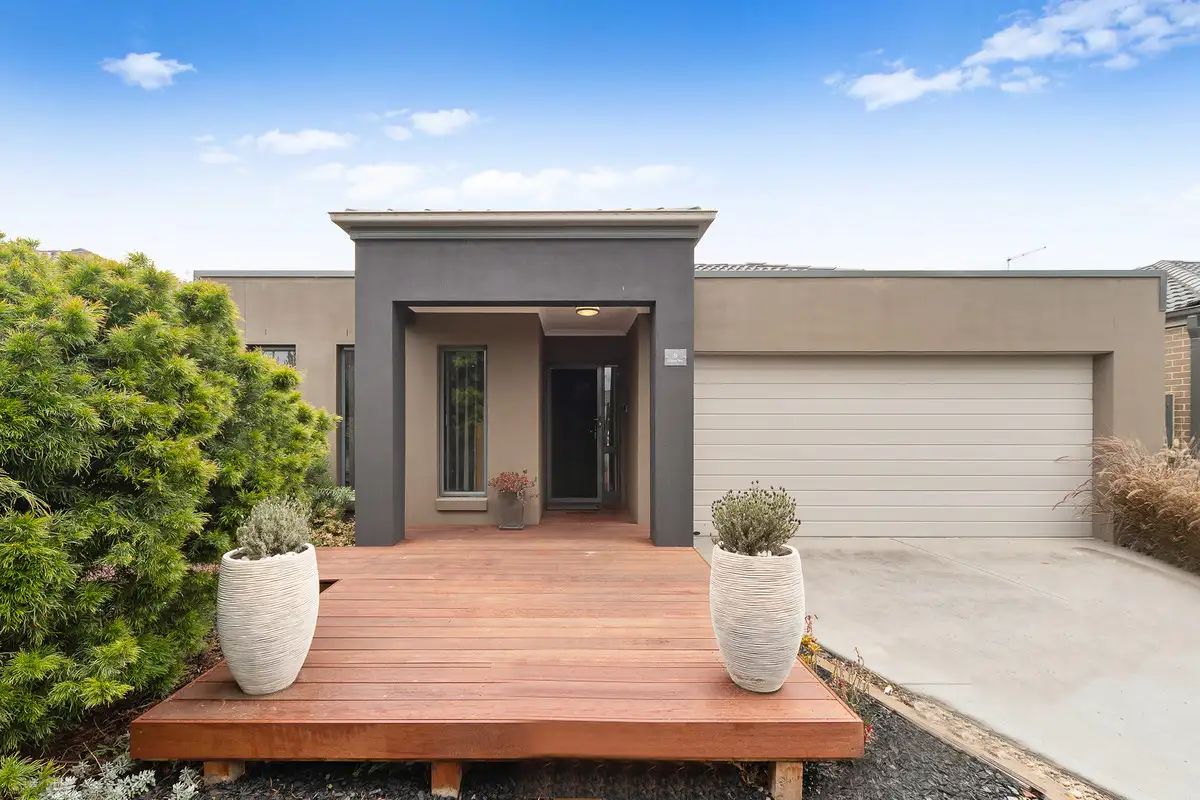 Main view of Homely house listing, 8 Ethereal Way, Sandhurst VIC 3977