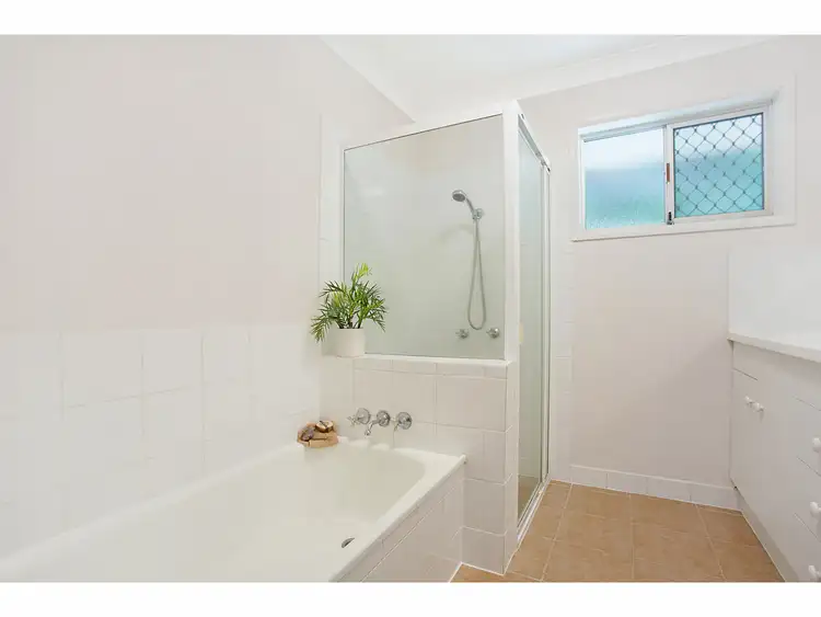 Sixth view of Homely house listing, 28 Crinum Crescent, Southport QLD 4215