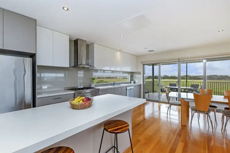 Fifth view of Homely house listing, 8 Callaway Court, Peterborough VIC 3270