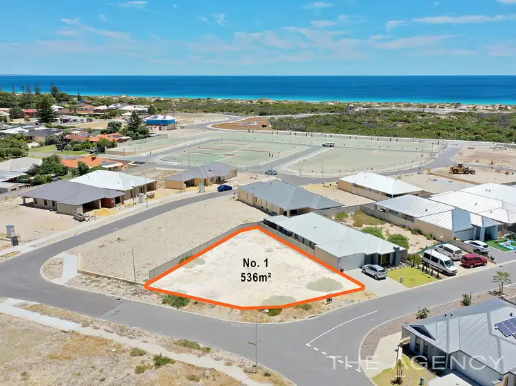 1 Ginrock Way, Golden Bay WA 6174