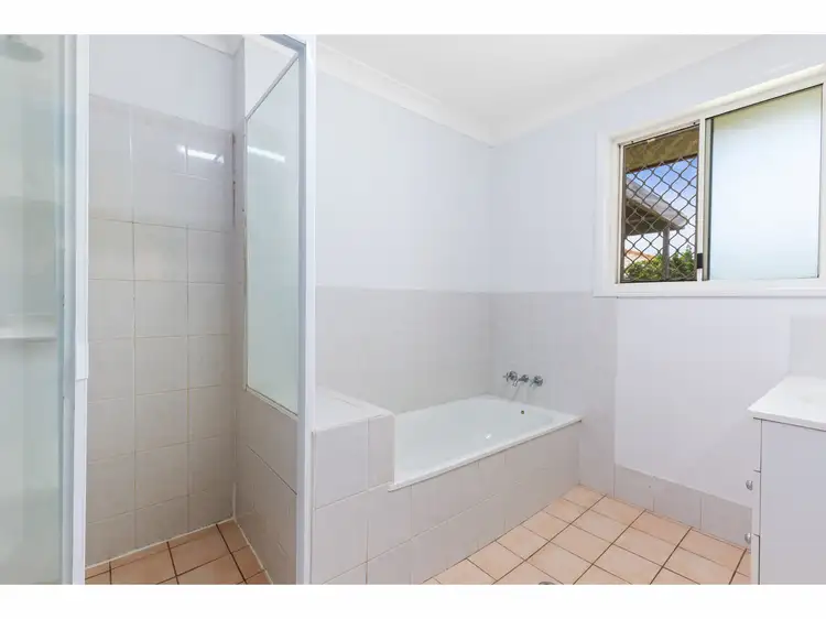 Seventh view of Homely house listing, 7 Kawana Close, Kawana QLD 4701