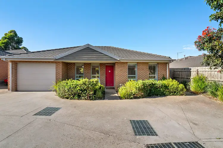Main view of Homely unit listing, 3/5 Warrenwood Place, Langwarrin VIC 3910