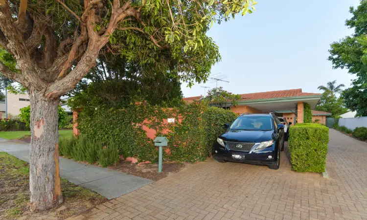 Second view of Homely house listing, 1/240 Grand Promenade, Doubleview WA 6018