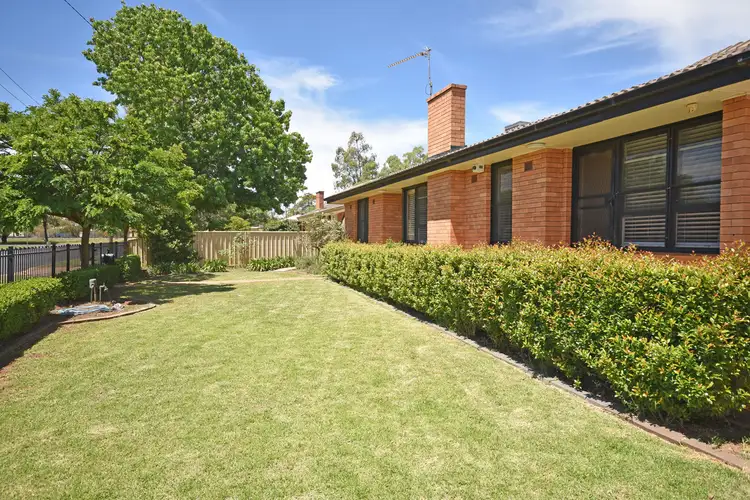135 Bultje Street, Dubbo NSW 2830