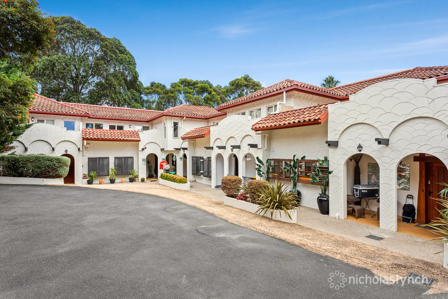 Main view of Homely unit listing, 2/32 Pine Hill Drive, Frankston VIC 3199