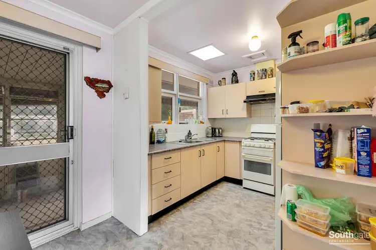 Fifth view of Homely house listing, 15 Karyn Crescent, Morphett Vale SA 5162