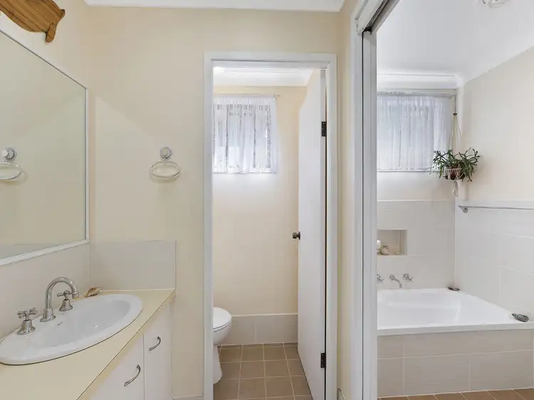 Sixth view of Homely house listing, 13 Sylvan Valley Close, Niagara Park NSW 2250