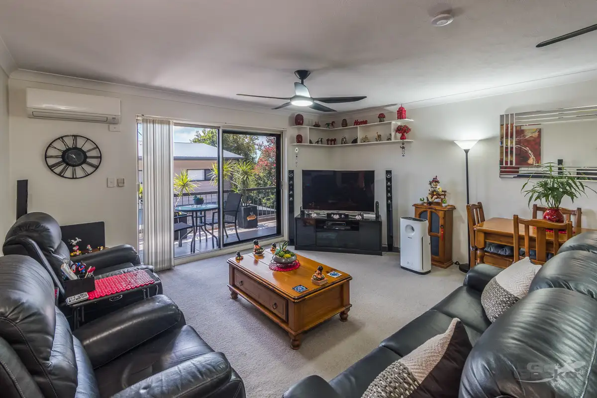 Main view of Homely unit listing, 2/32 Julia Street, Wavell Heights QLD 4012