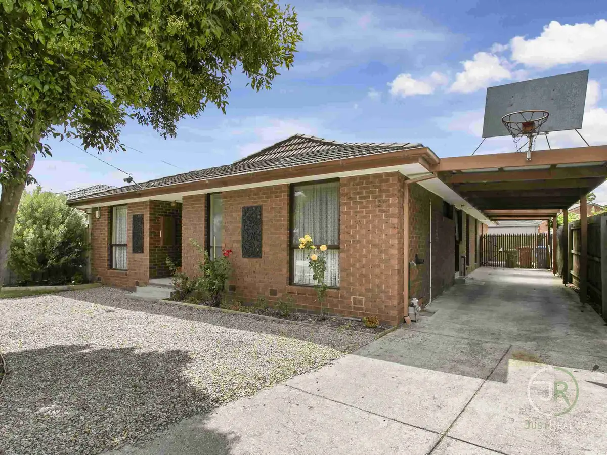Main view of Homely house listing, 10 Damian Court, Cranbourne VIC 3977