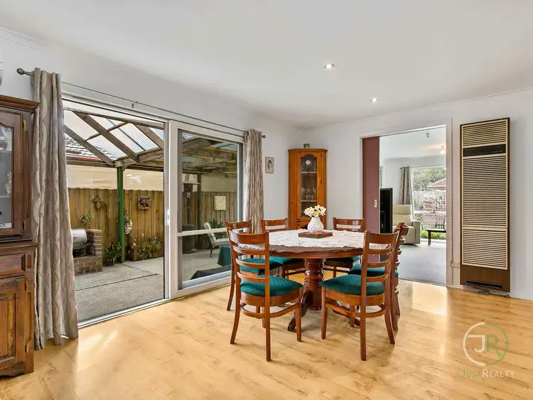 Fourth view of Homely house listing, 10 Damian Court, Cranbourne VIC 3977