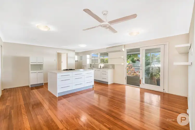 Third view of Homely house listing, 2 Ellerslie Crescent, Taringa QLD 4068