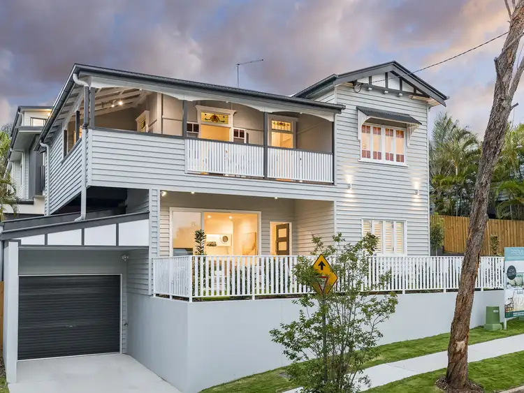 99 Thackeray Street, Norman Park QLD 4170