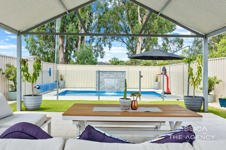 38 Sessilis Crescent, Wattle Grove WA 6107