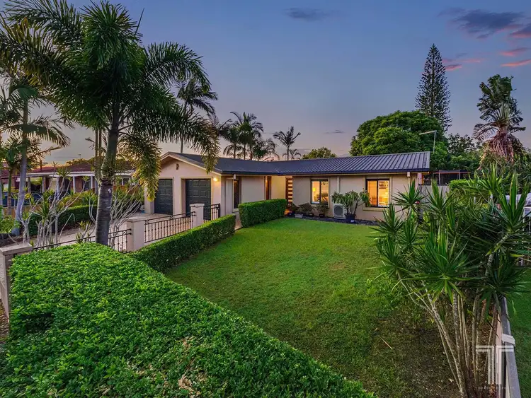 32 Cadogan Street, Carindale QLD 4152