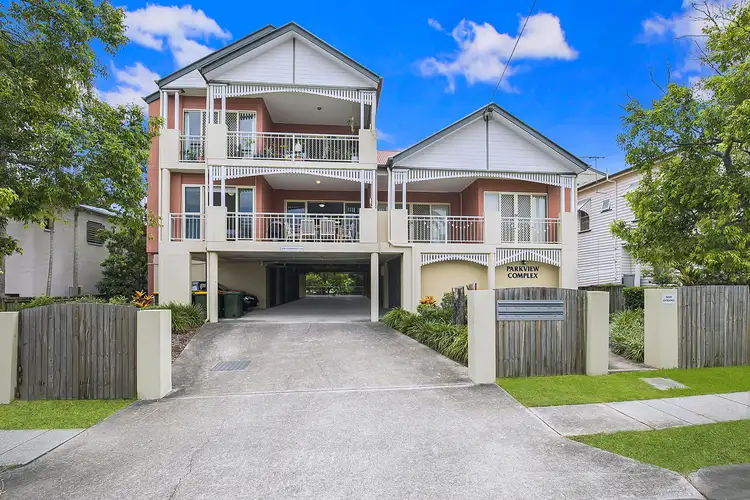 2/18 Jellicoe Street, Coorparoo QLD 4151