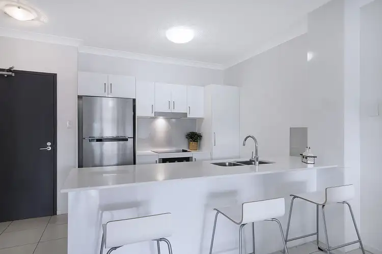 Sixth view of Homely unit listing, 2/18 Jellicoe Street, Coorparoo QLD 4151