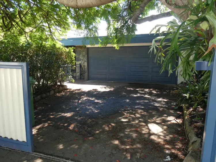 30 Markham Avenue, Runaway Bay QLD 4216