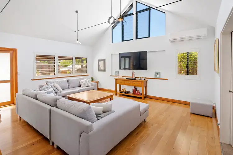 30 Dunsborough Lakes Drive, Dunsborough WA 6281
