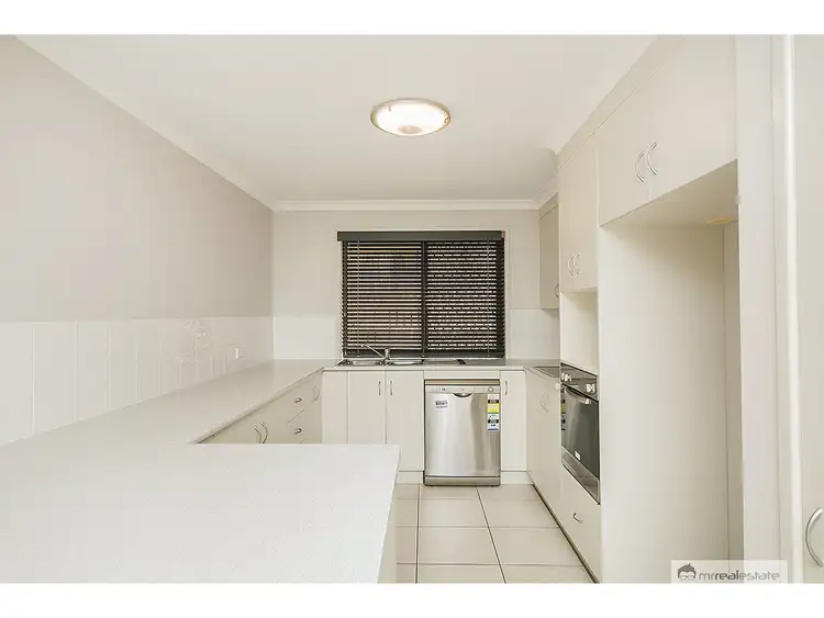 Second view of Homely house listing, 31 Fraser Crescent, Pacific Heights QLD 4703