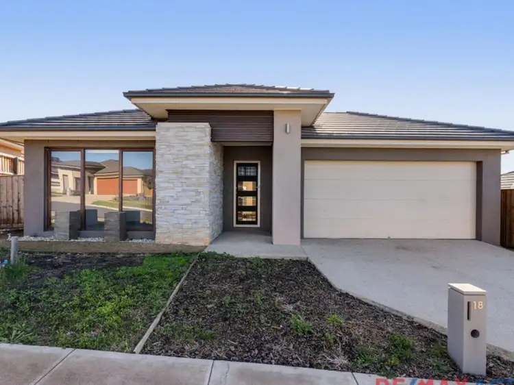 18 Owl Road, Doreen VIC 3754
