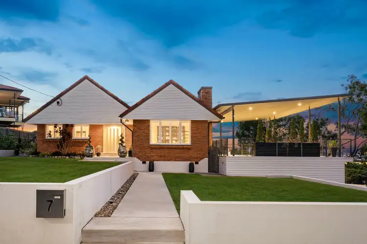 7 Buena Vista Avenue, Coorparoo QLD 4151