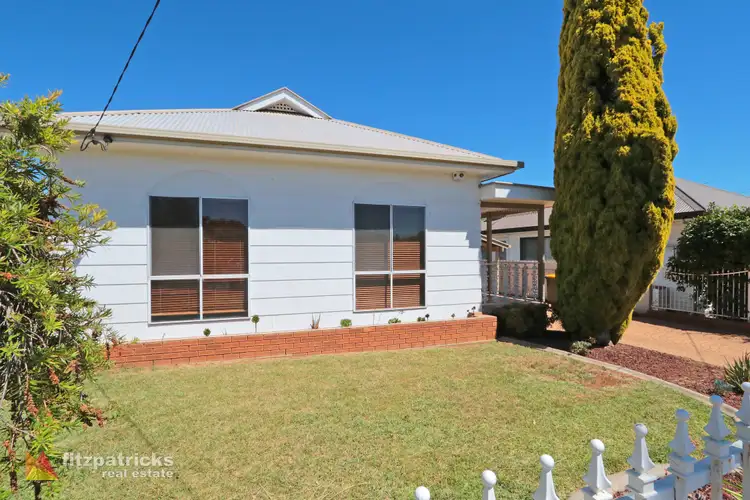 44 Bourke Street, Turvey Park NSW 2650