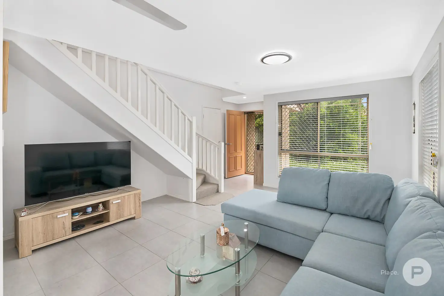 Main view of Homely townhouse listing, 2/16 Lakefield Place, Runcorn QLD 4113