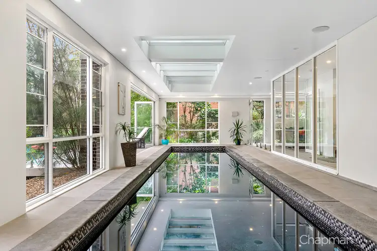 135 Governors Drive, Lapstone NSW 2773
