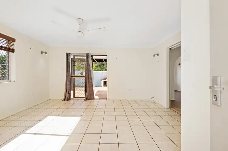 Sixth view of Homely house listing, 4 Pluto Street, Telina QLD 4680
