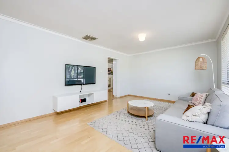 Fourth view of Homely house listing, 10 Latimer Way, Langford WA 6147