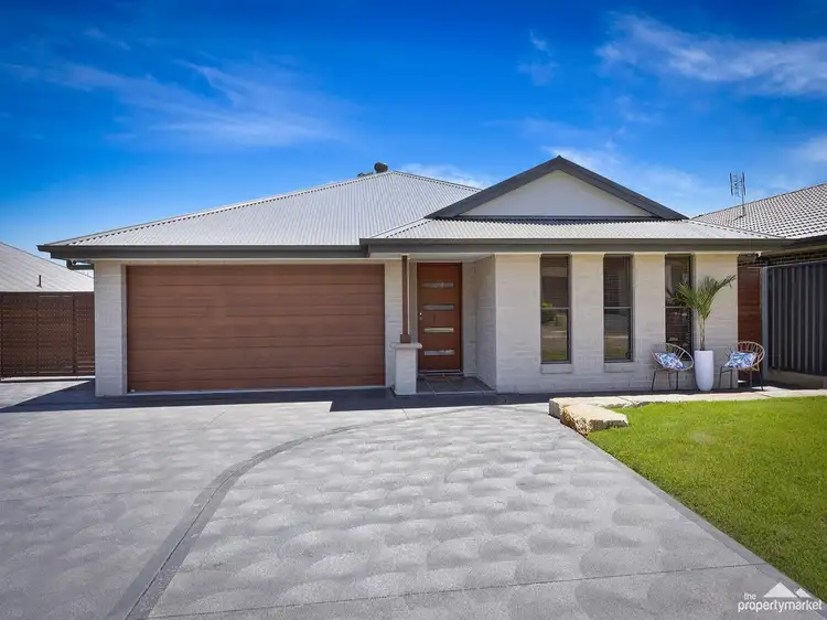 48 Stan Crescent, Bonnells Bay NSW 2264